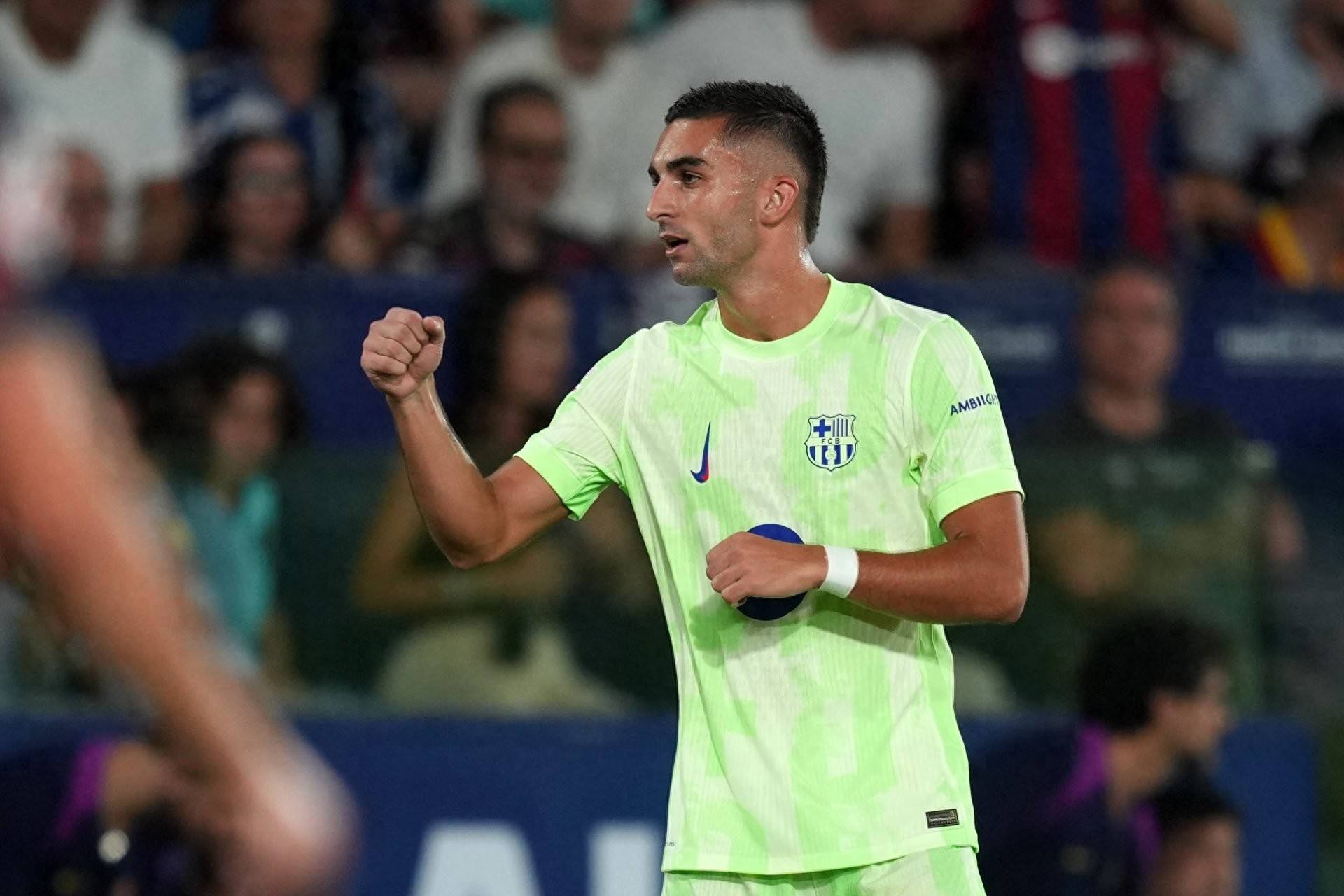 克罗地亚险胜乌拉圭，托雷斯高光表现的简单介绍