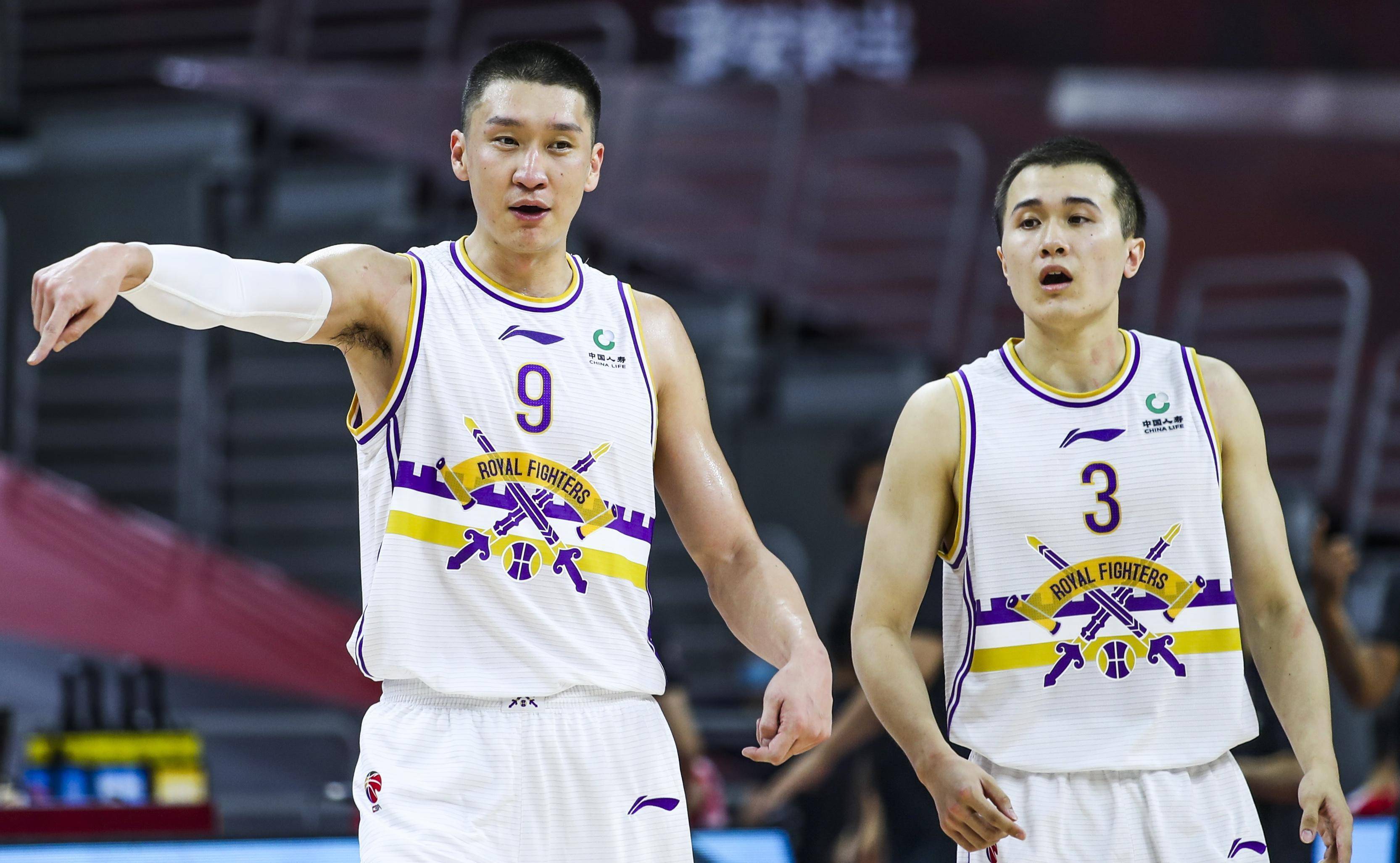 SBTC横扫HLE，Tian一己之力扛起全队