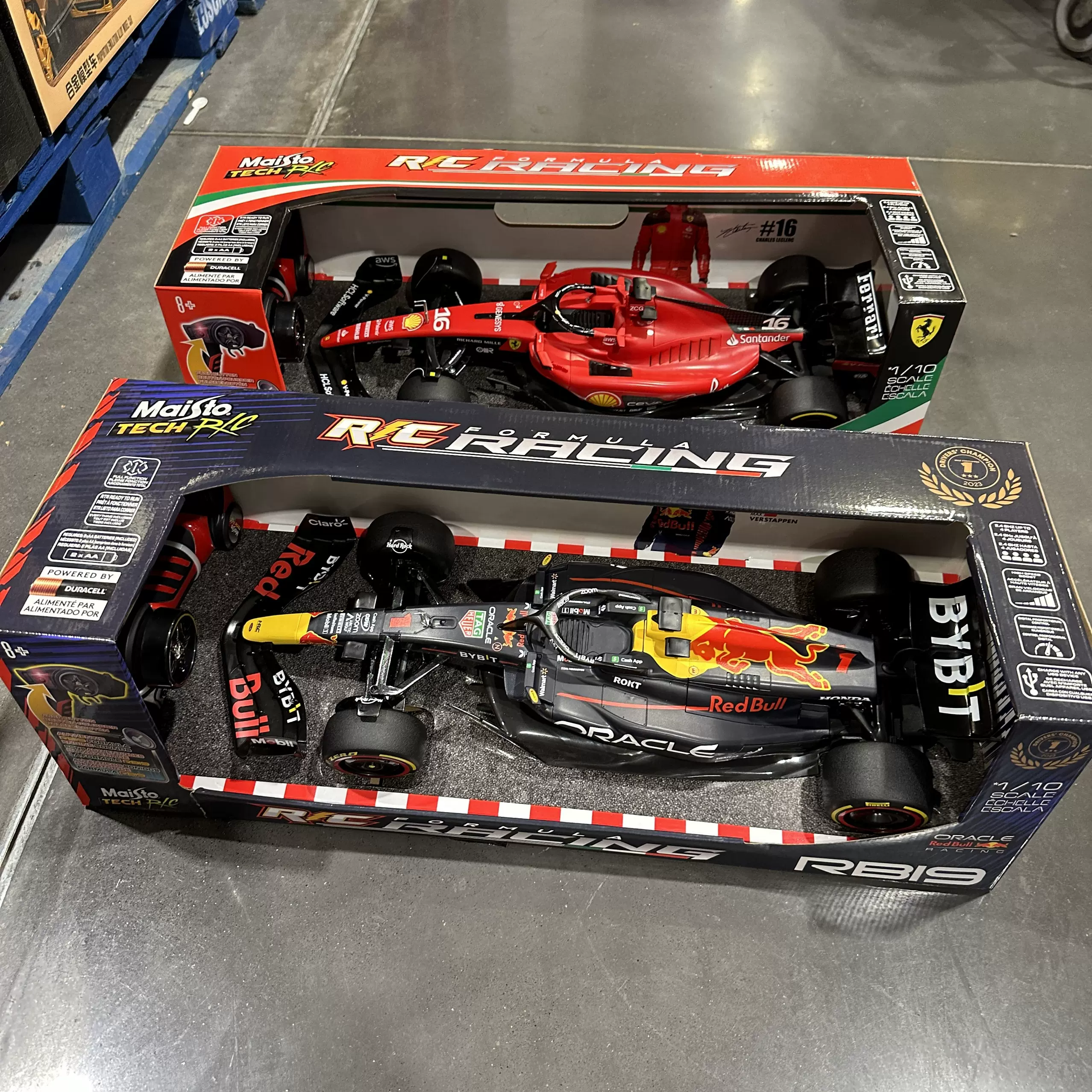 关于红牛车队鏖战法拉利,拉塞尔状态火热的信息 关于红牛车队鏖战法拉利,拉塞尔状态火热的信息