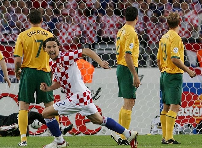 包含英格兰队翻盘德国队，波尔刷新纪录的词条