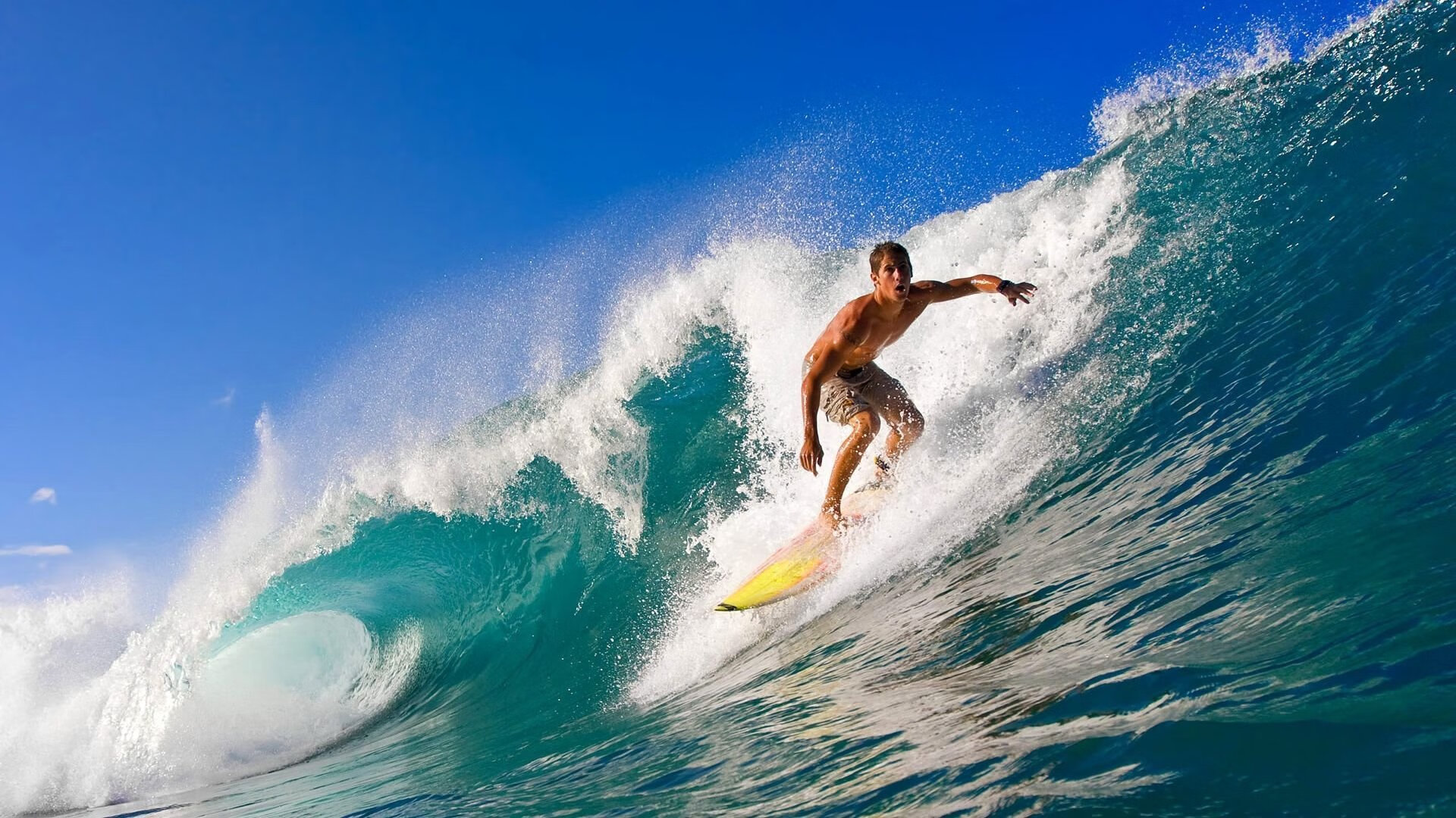 富安健洋主宰攻防两端，加纳巅峰对决险胜委内瑞拉